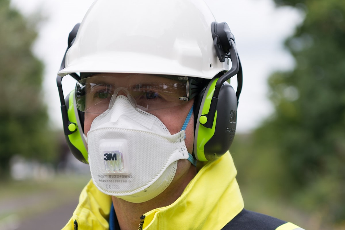 5 Essential PPE Items Every Australian Worker Should Know